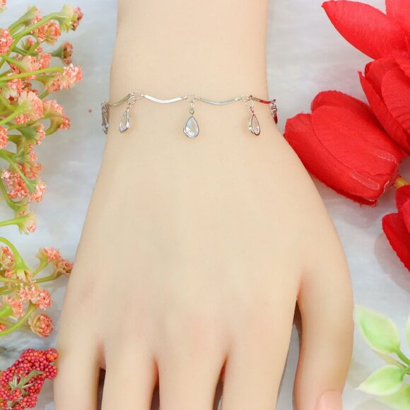 "New Beautiful Design Bracelet for Women/Girls, Gift, B812 - Picture 2 of 10